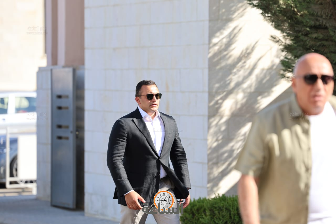 Madar Al-Saa Images 0.47718014622391824