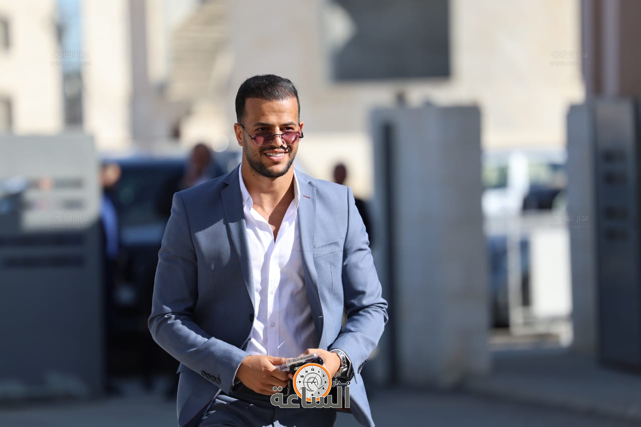 Madar Al-Saa Images 0.0199611487145559