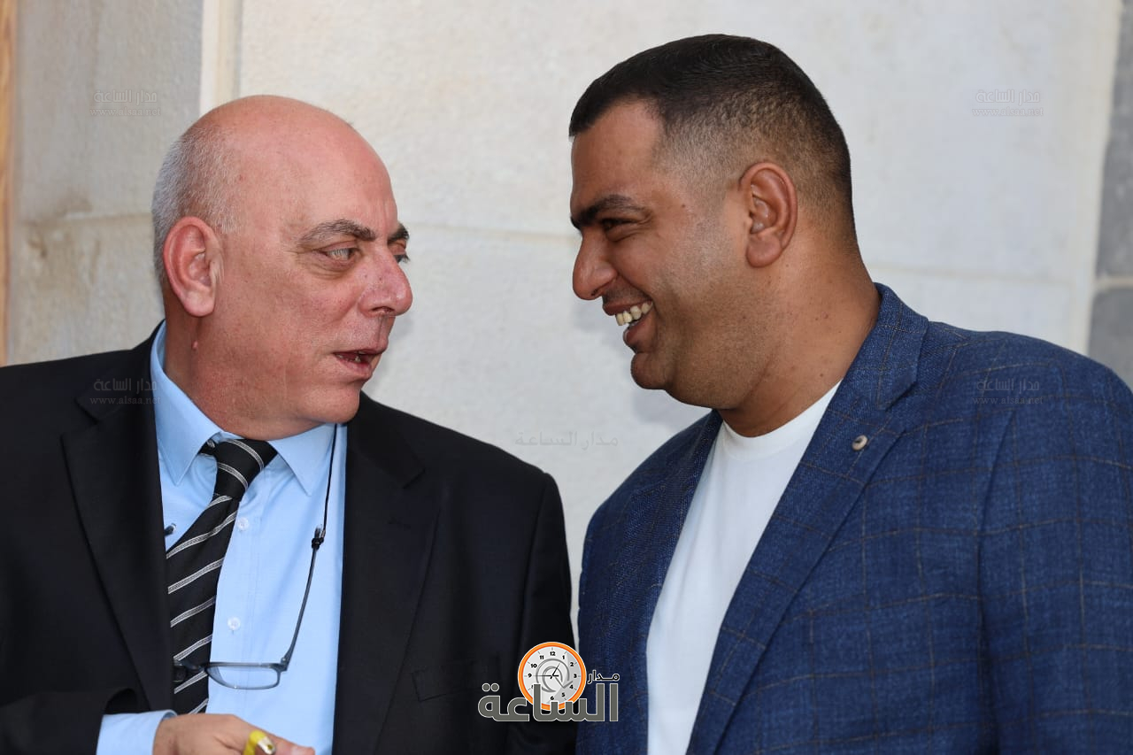 Madar Al-Saa Images 0.6413764357765726