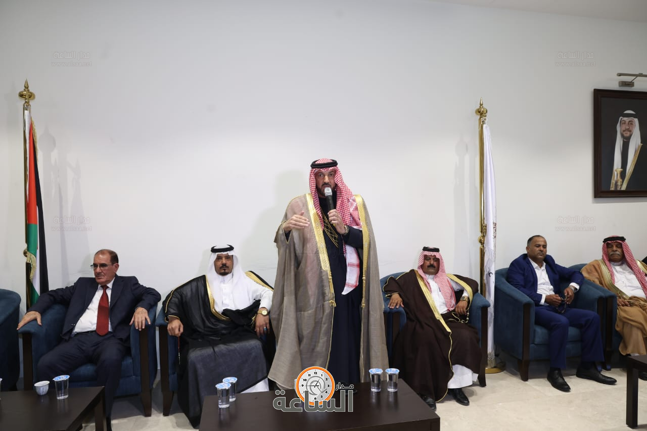 Madar Al-Saa Images 0.07084831524050561