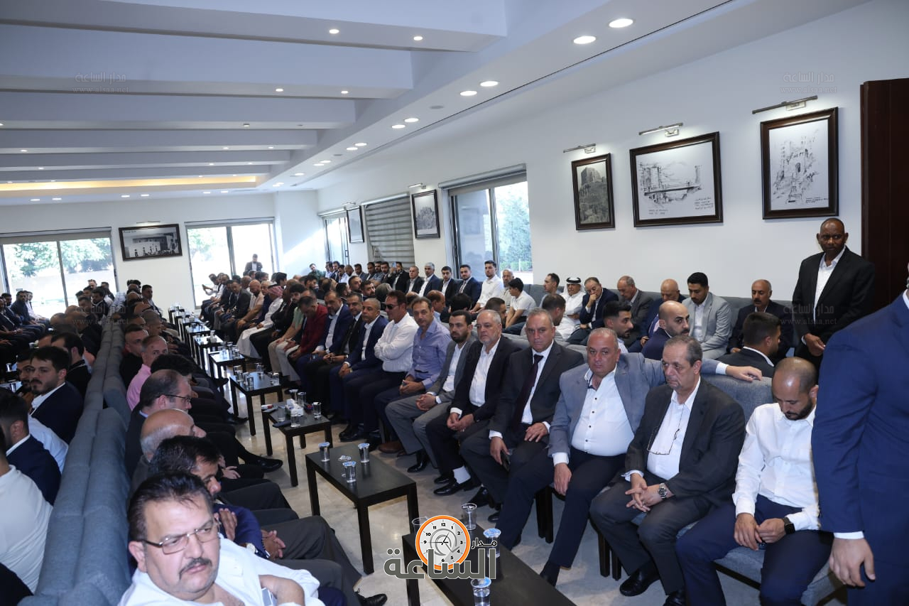 Madar Al-Saa Images 0.9720493266137785