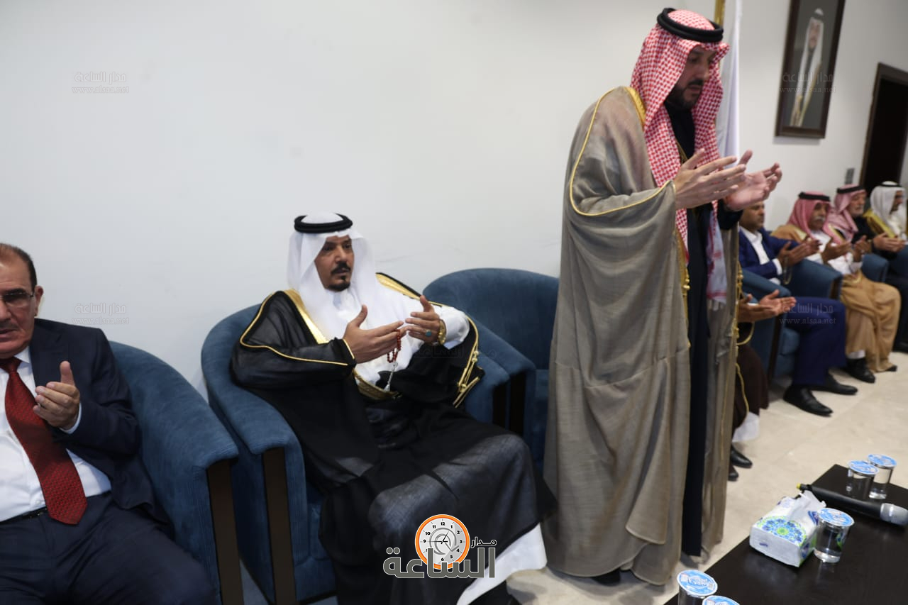 Madar Al-Saa Images 0.4916926084677219