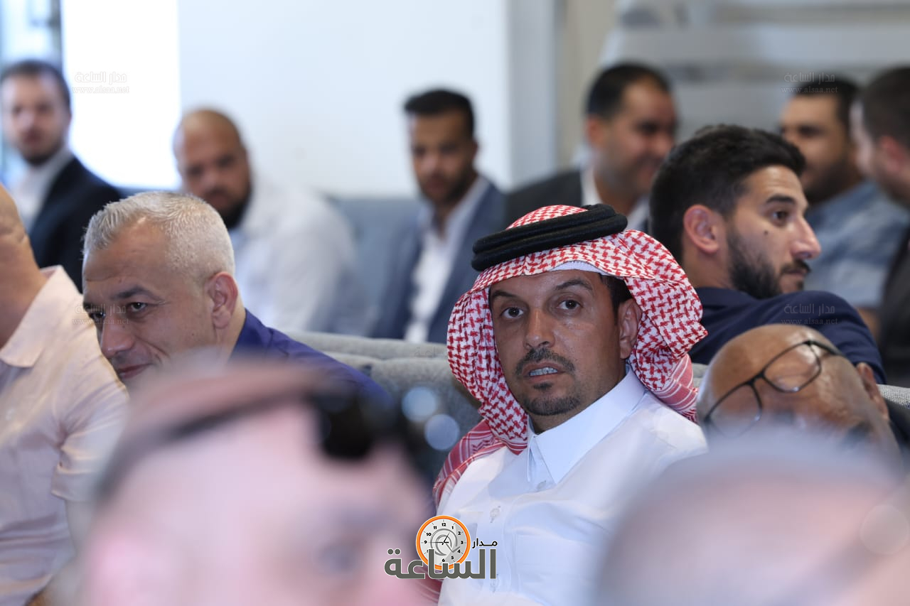 Madar Al-Saa Images 0.47354390289593795