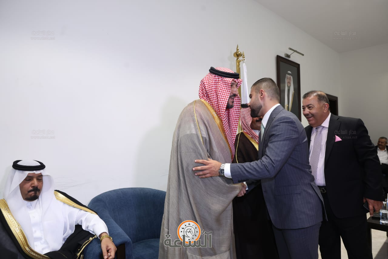 Madar Al-Saa Images 0.3081312532642657