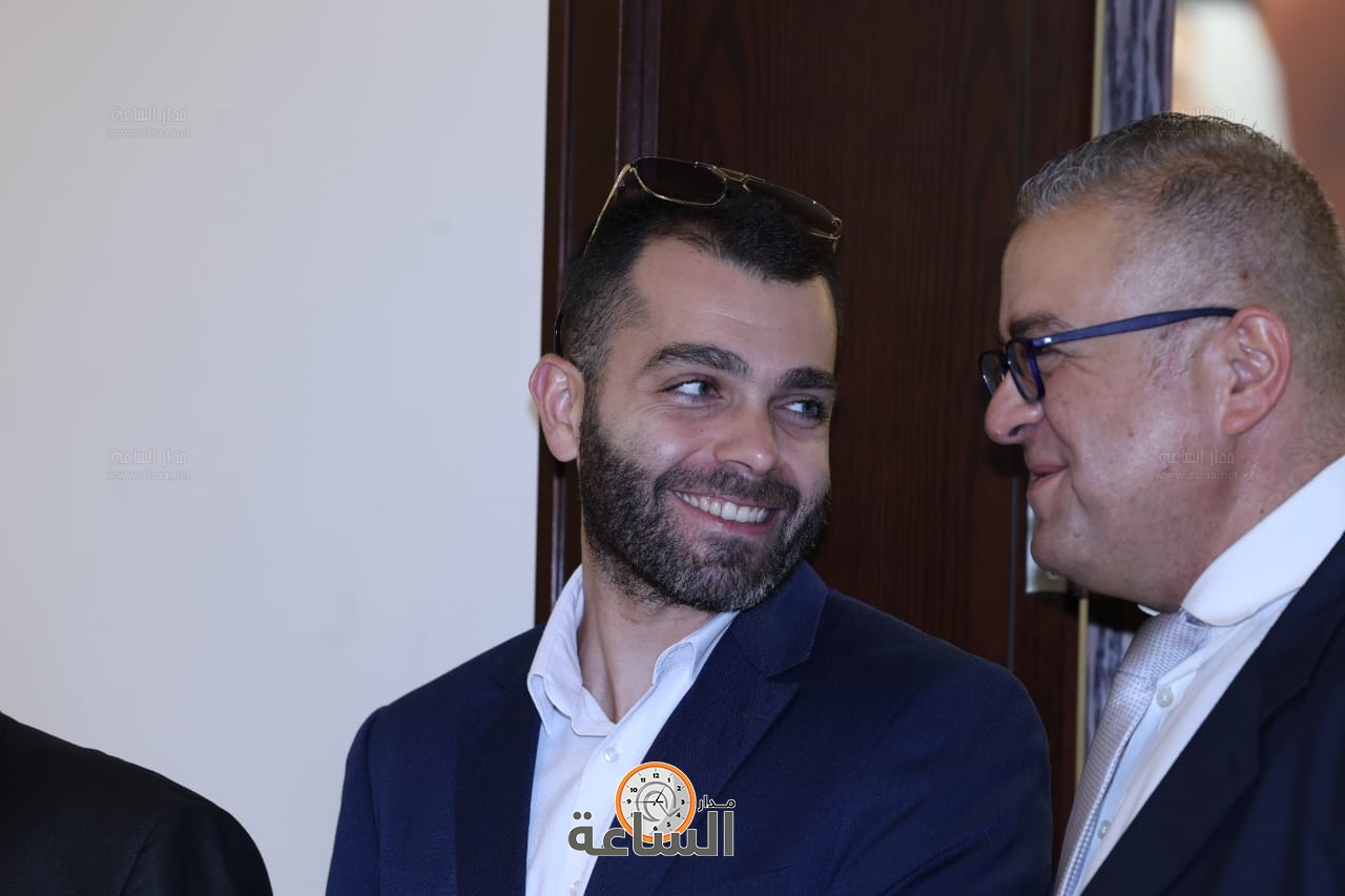 Madar Al-Saa Images 0.8494308424632473