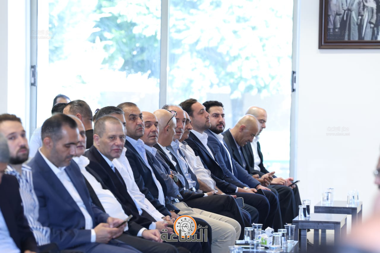 Madar Al-Saa Images 0.7653006226225212