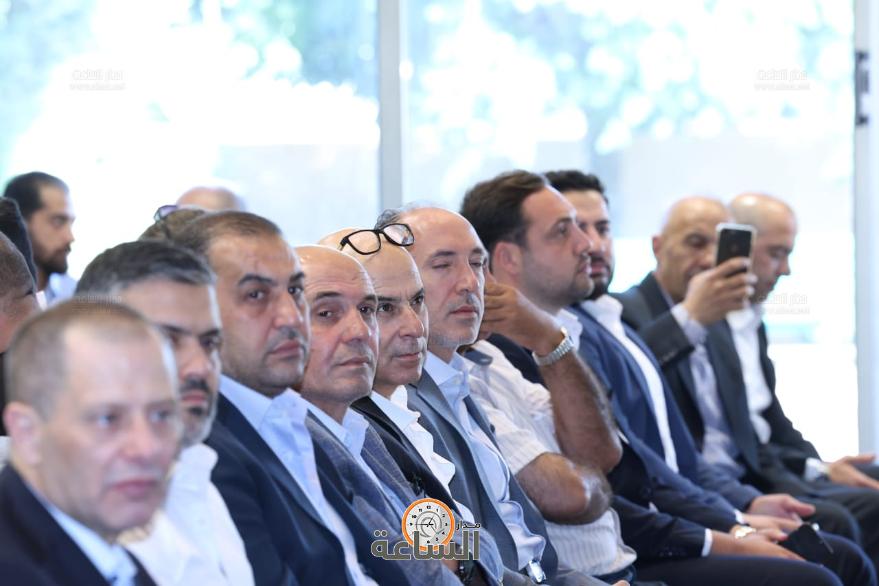 Madar Al-Saa Images 0.6667432345432805