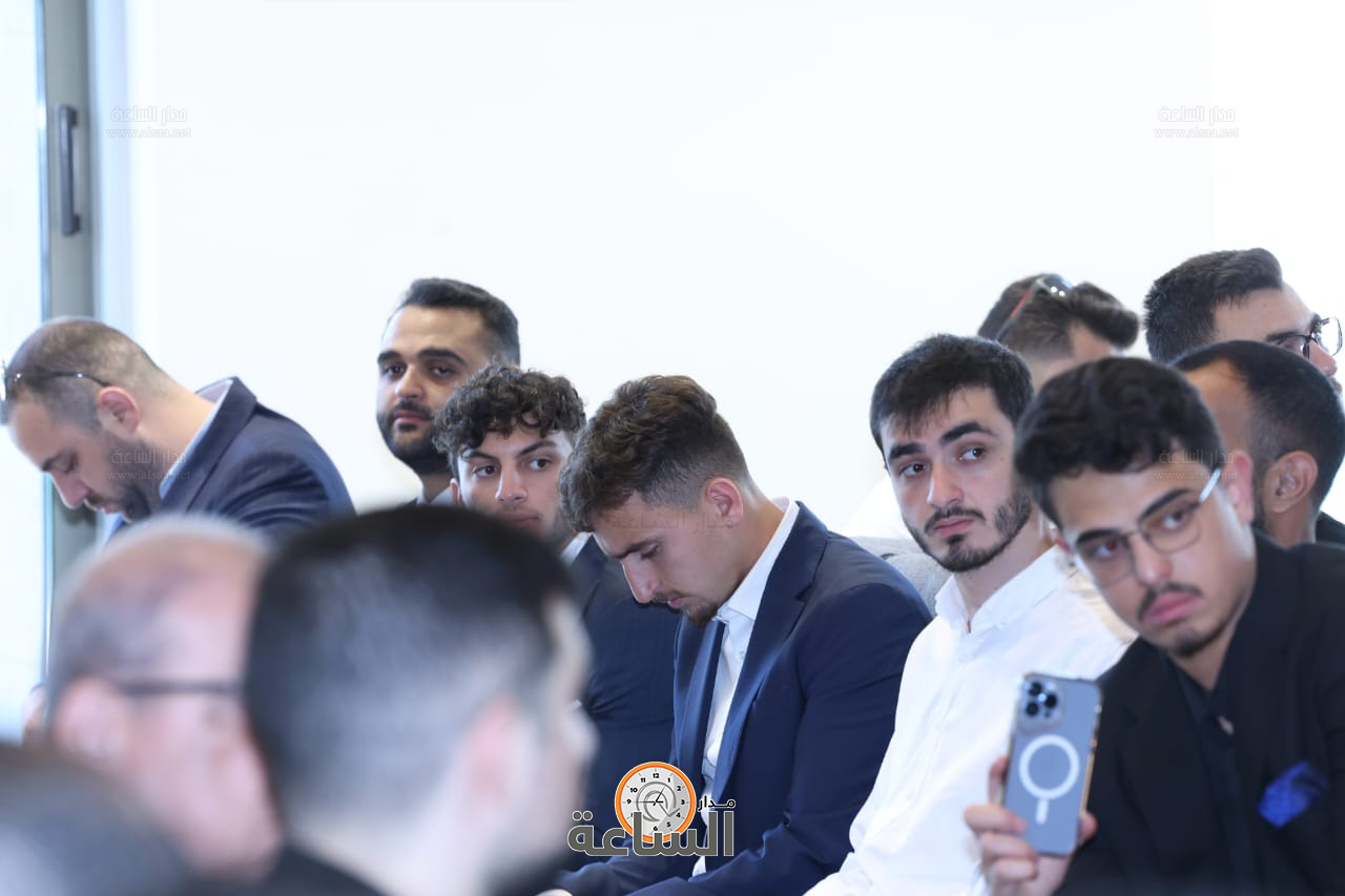 Madar Al-Saa Images 0.7909931015974169