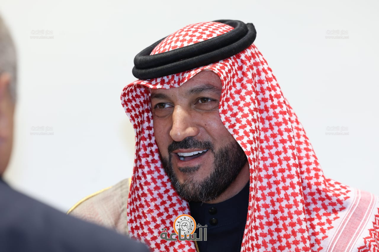 Madar Al-Saa Images 0.802047446367371