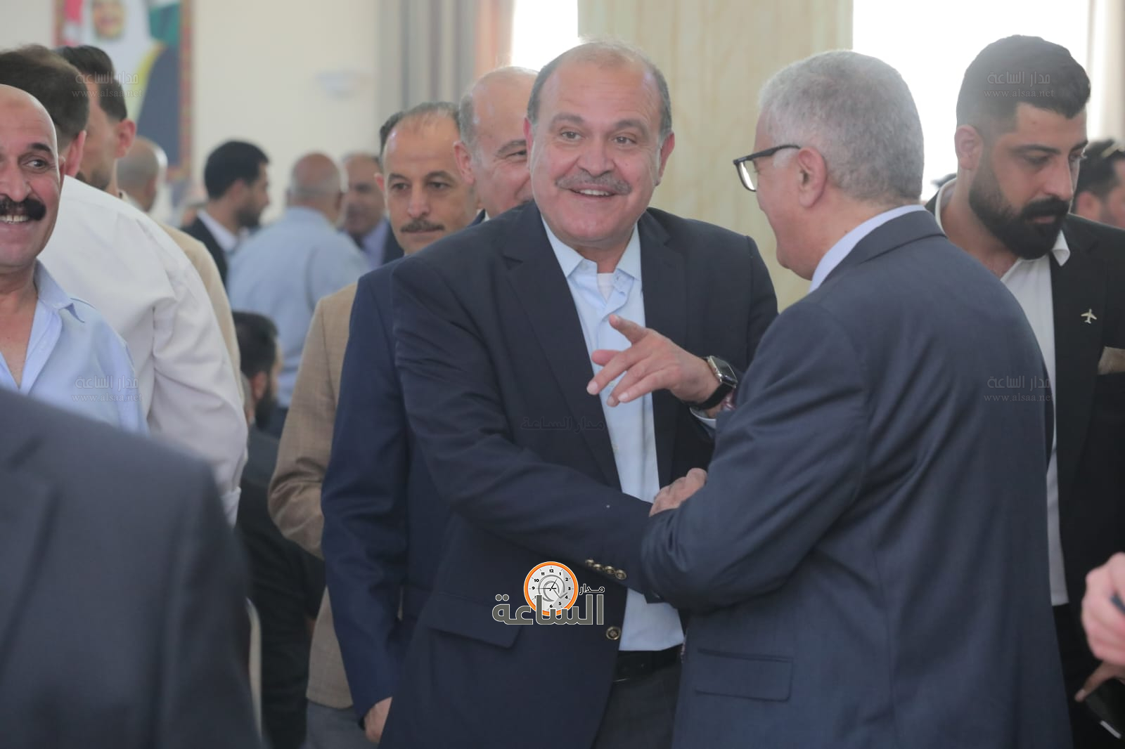 Madar Al-Saa Images 0.5421522230248118