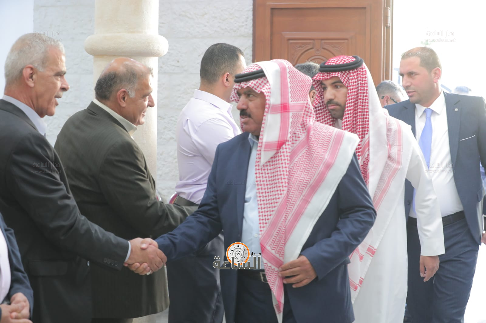 Madar Al-Saa Images 0.4899533785032192