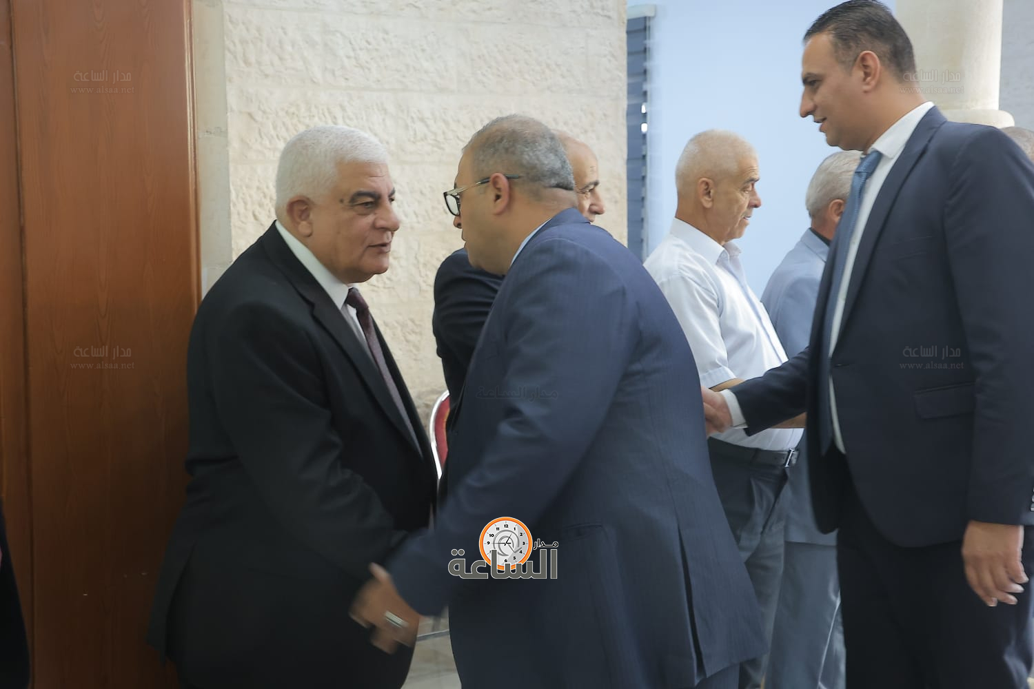 Madar Al-Saa Images 0.4400783824152027