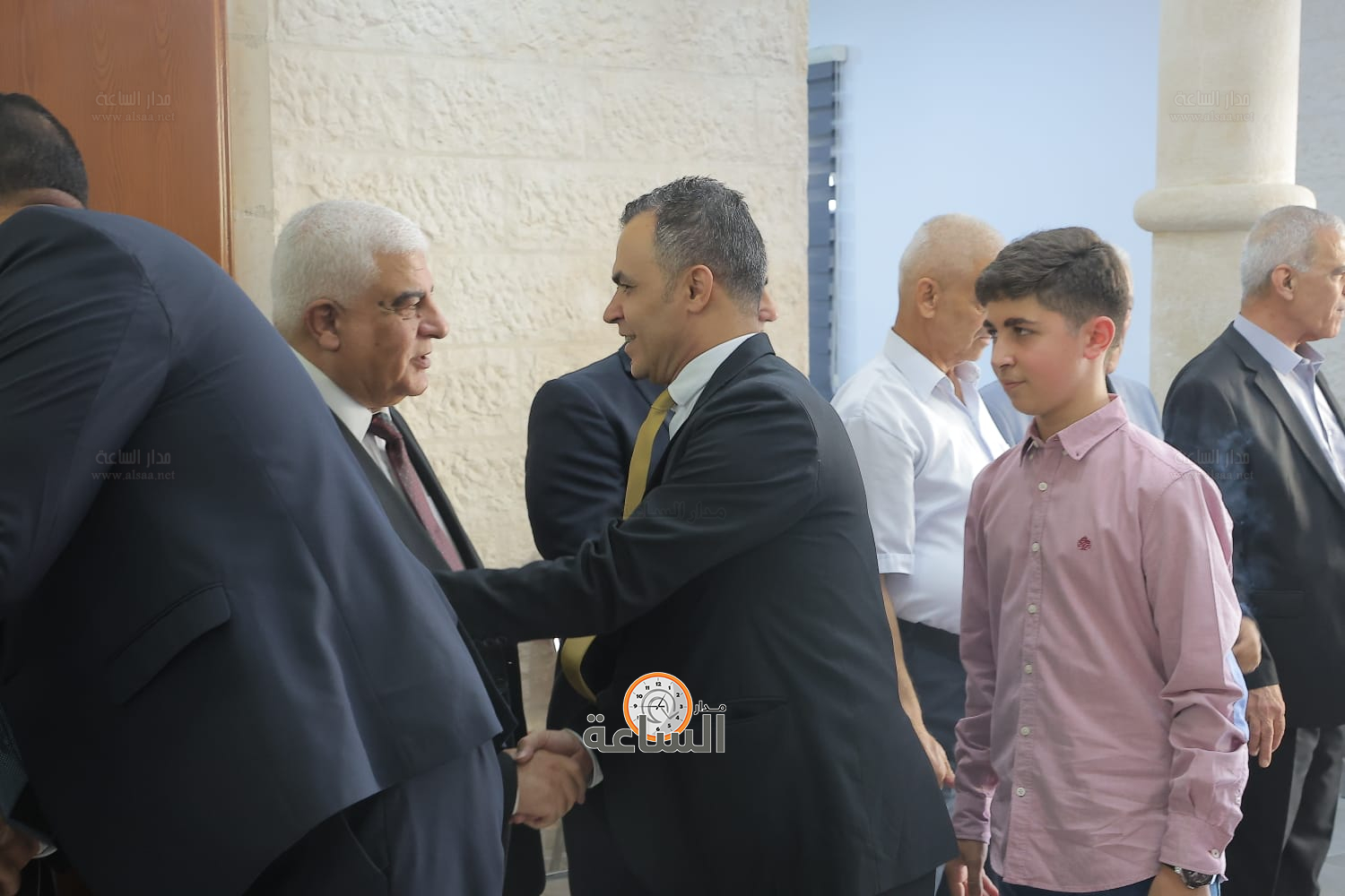 Madar Al-Saa Images 0.729541859719529