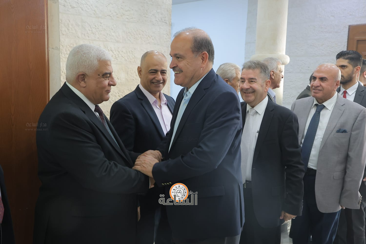 Madar Al-Saa Images 0.45161123323000607