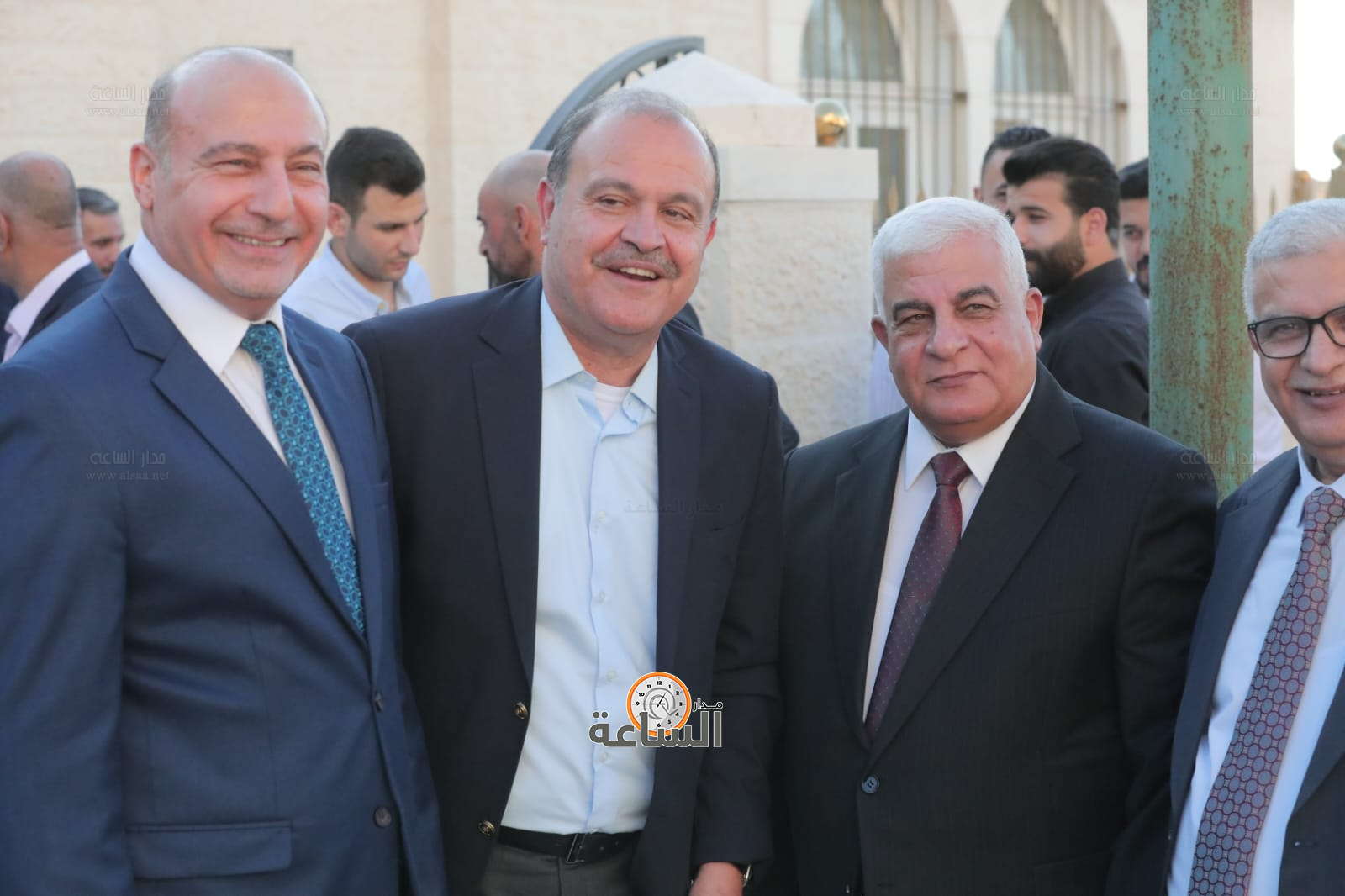 Madar Al-Saa Images 0.304906281425636