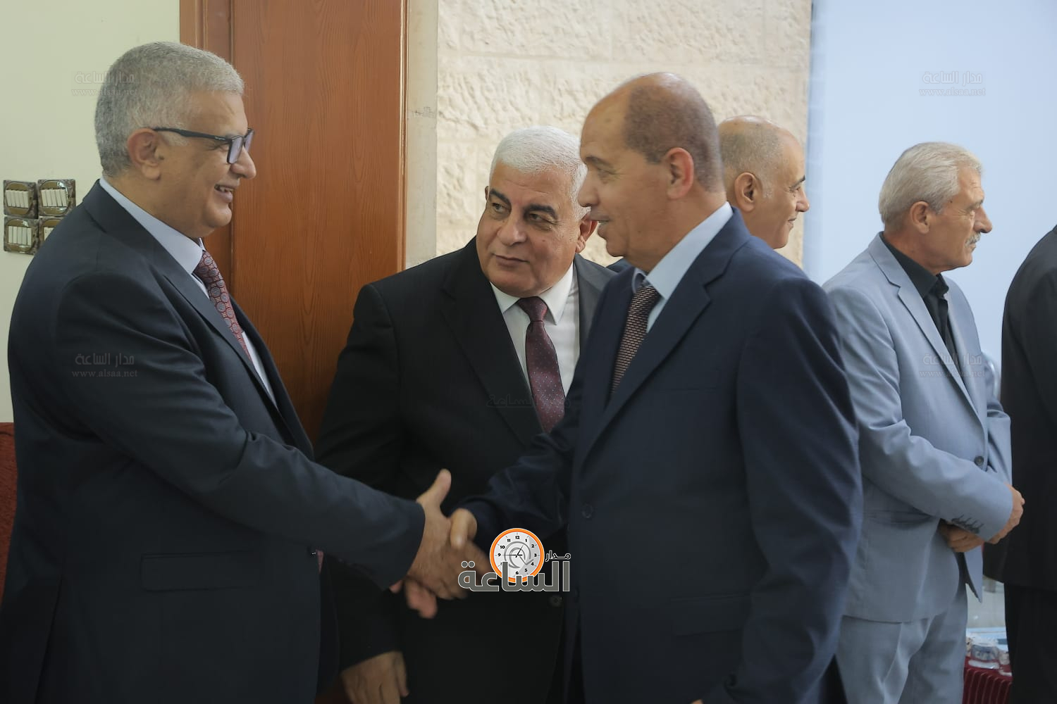 Madar Al-Saa Images 0.5078436807180486