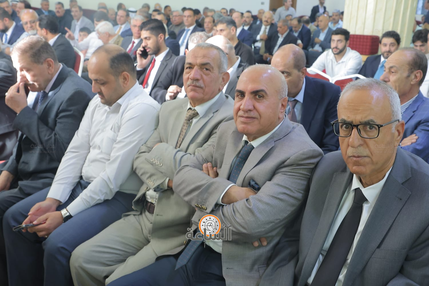 Madar Al-Saa Images 0.6067436389010138