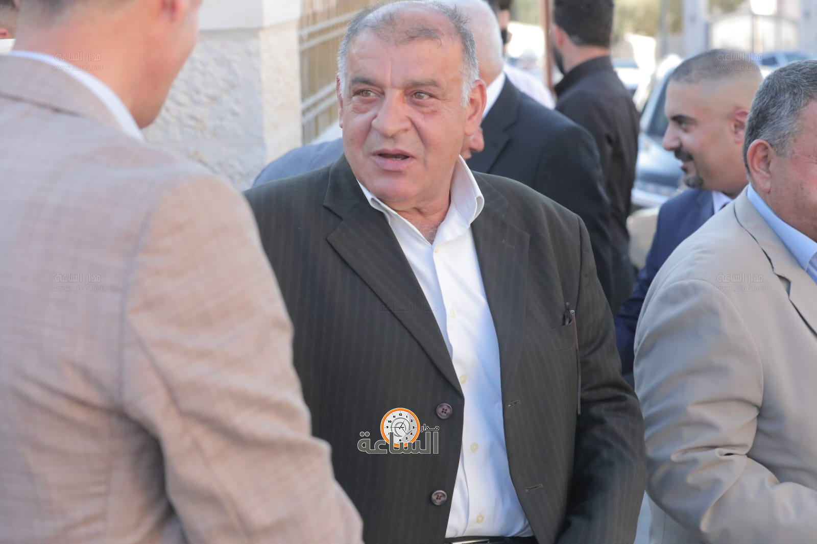 Madar Al-Saa Images 0.37445864036363197