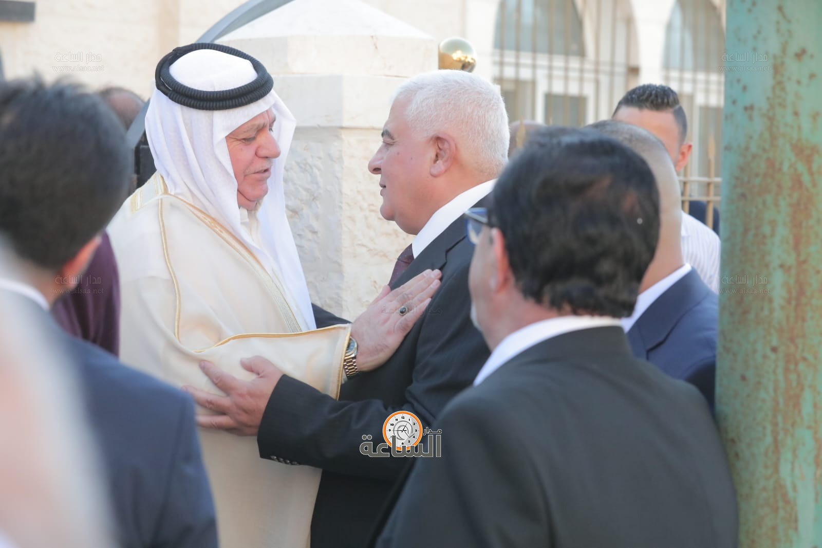 Madar Al-Saa Images 0.591171476440916