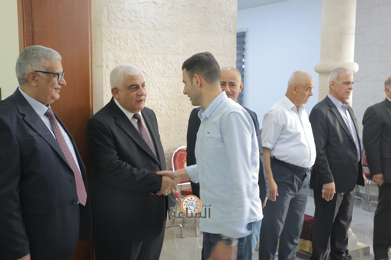 Madar Al-Saa Images 0.9792398154658041