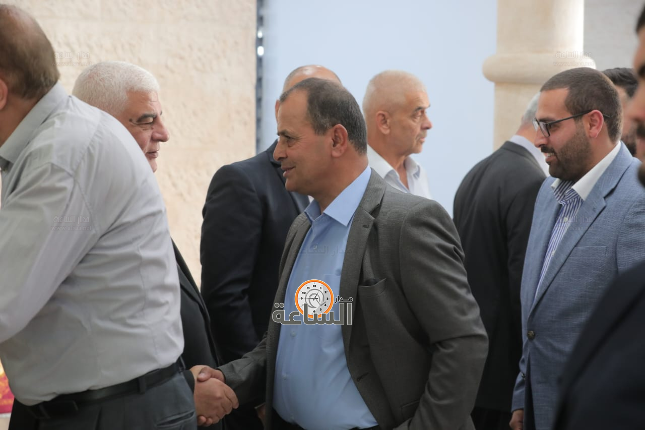 Madar Al-Saa Images 0.3589568864267699