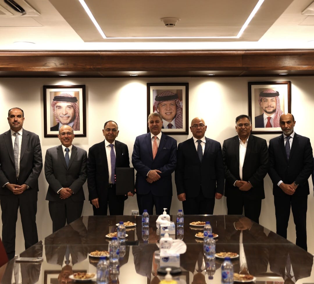 Madar Al-Saa Images 0.6255997525361849