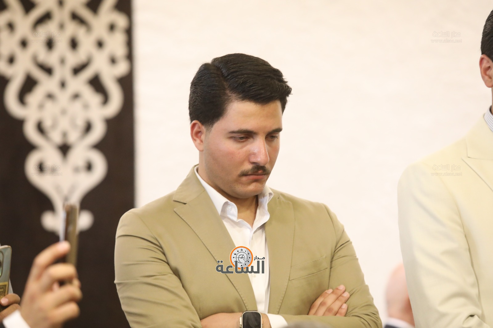 Madar Al-Saa Images 0.34438598367059525