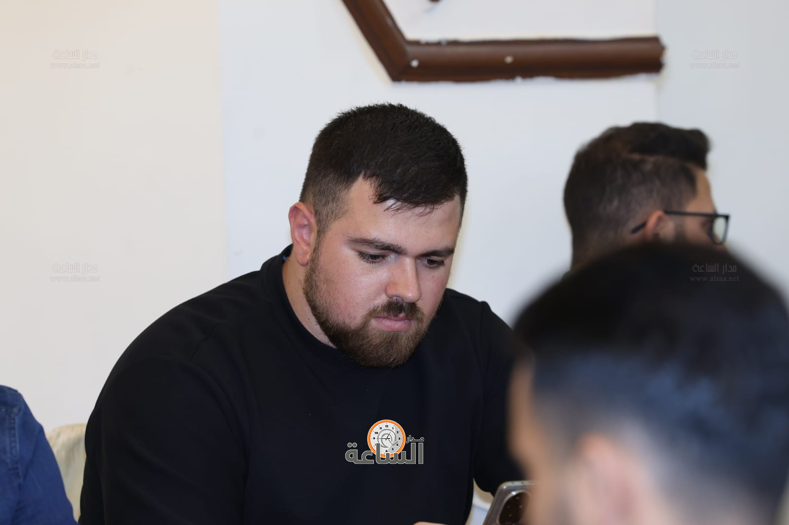 Madar Al-Saa Images 0.9814069064182783