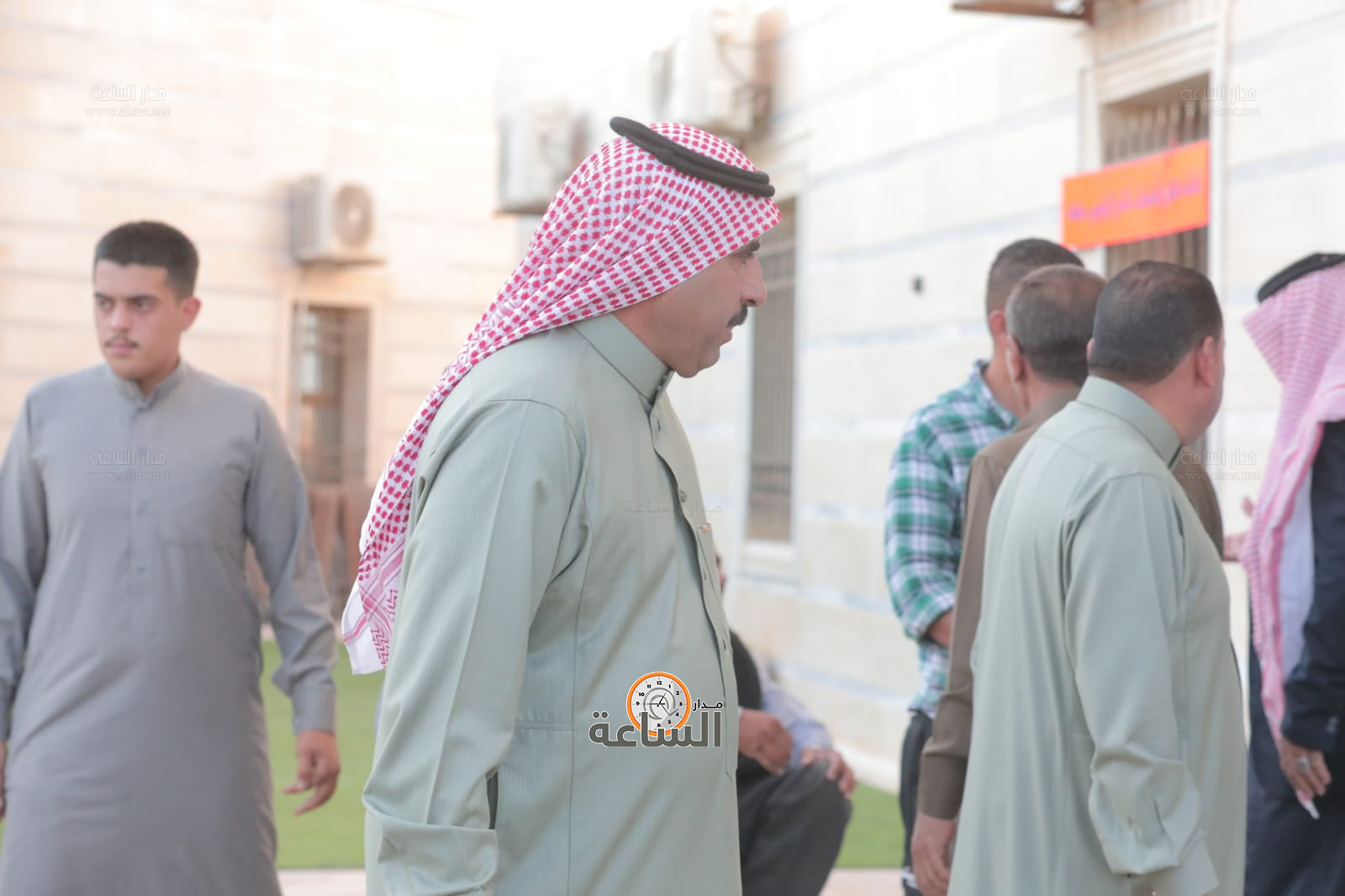 Madar Al-Saa Images 0.6395763671712482