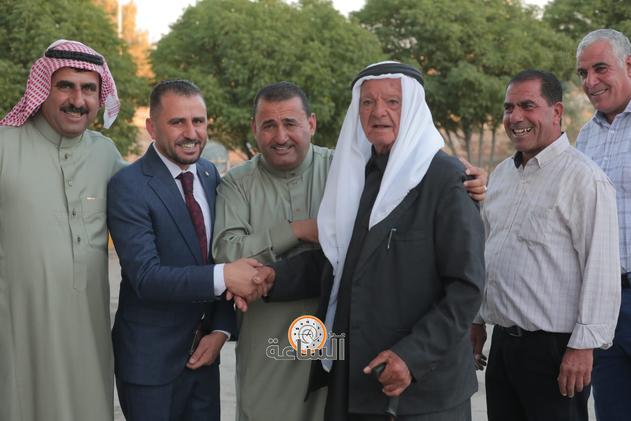 Madar Al-Saa Images 0.2830177698026597