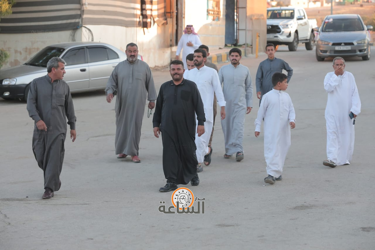 Madar Al-Saa Images 0.17380275030764236