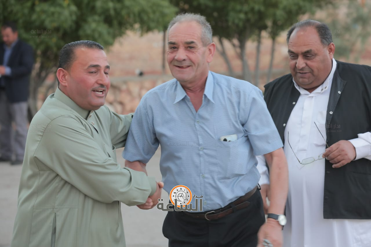 Madar Al-Saa Images 0.8961013168046561