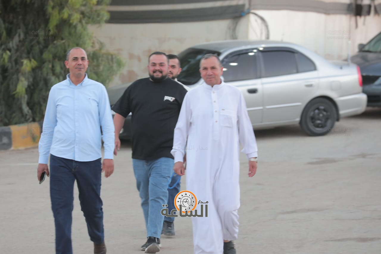 Madar Al-Saa Images 0.4278636420714431