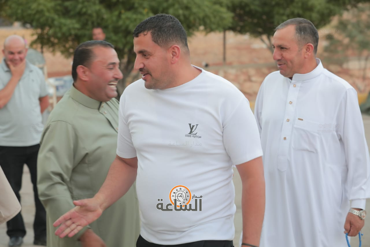 Madar Al-Saa Images 0.9627498318343135