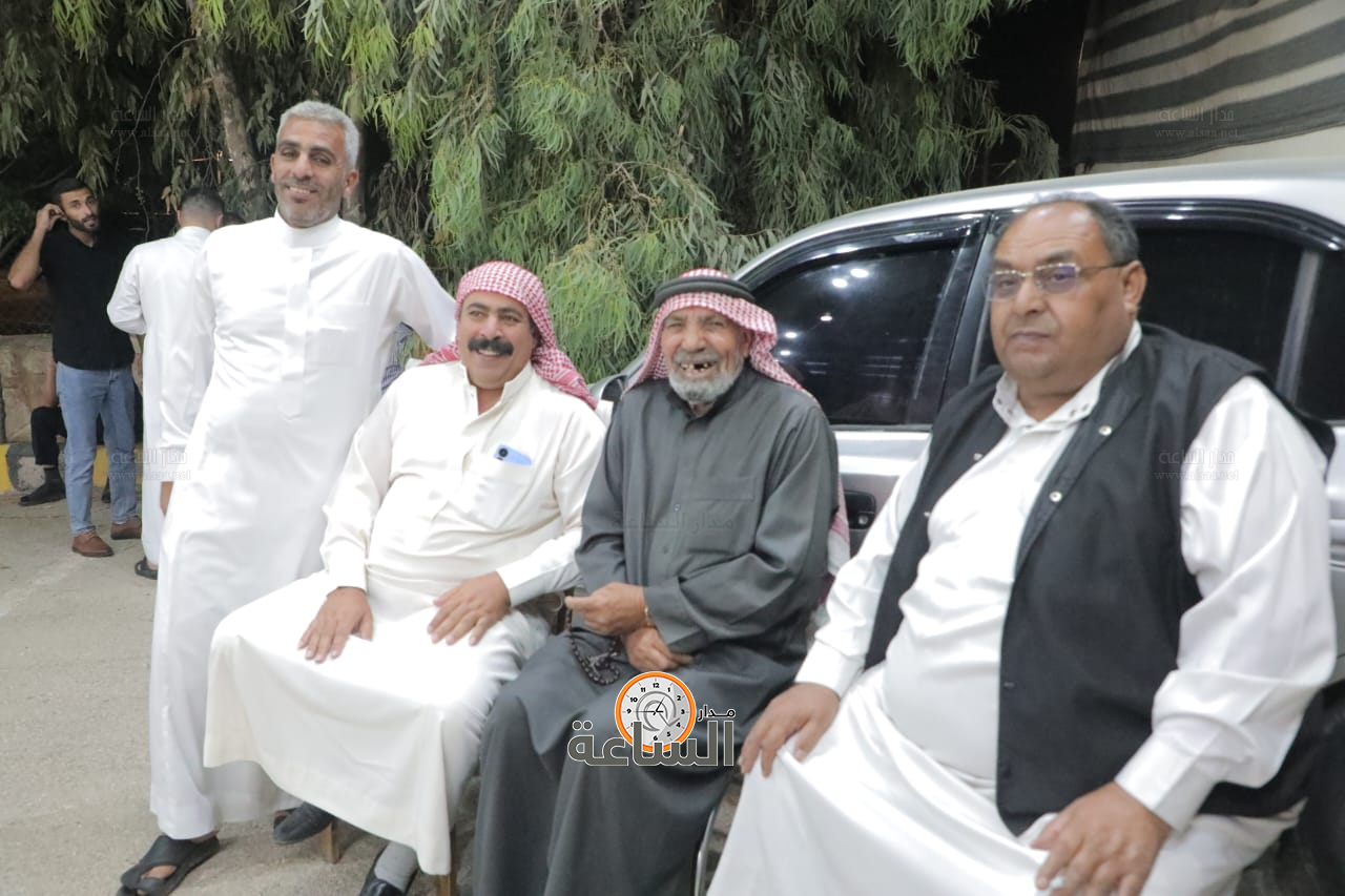 Madar Al-Saa Images 0.44324823792319645