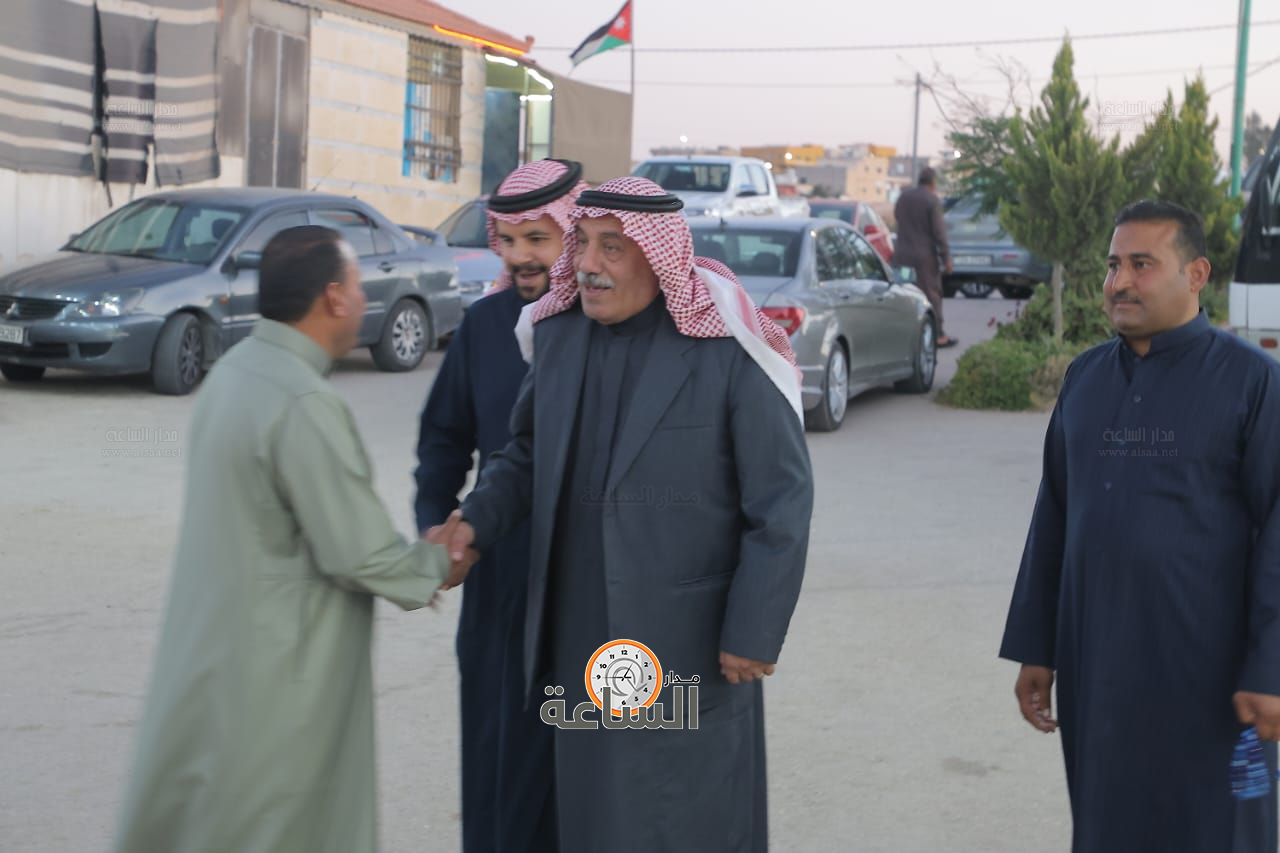 Madar Al-Saa Images 0.3413422615343178