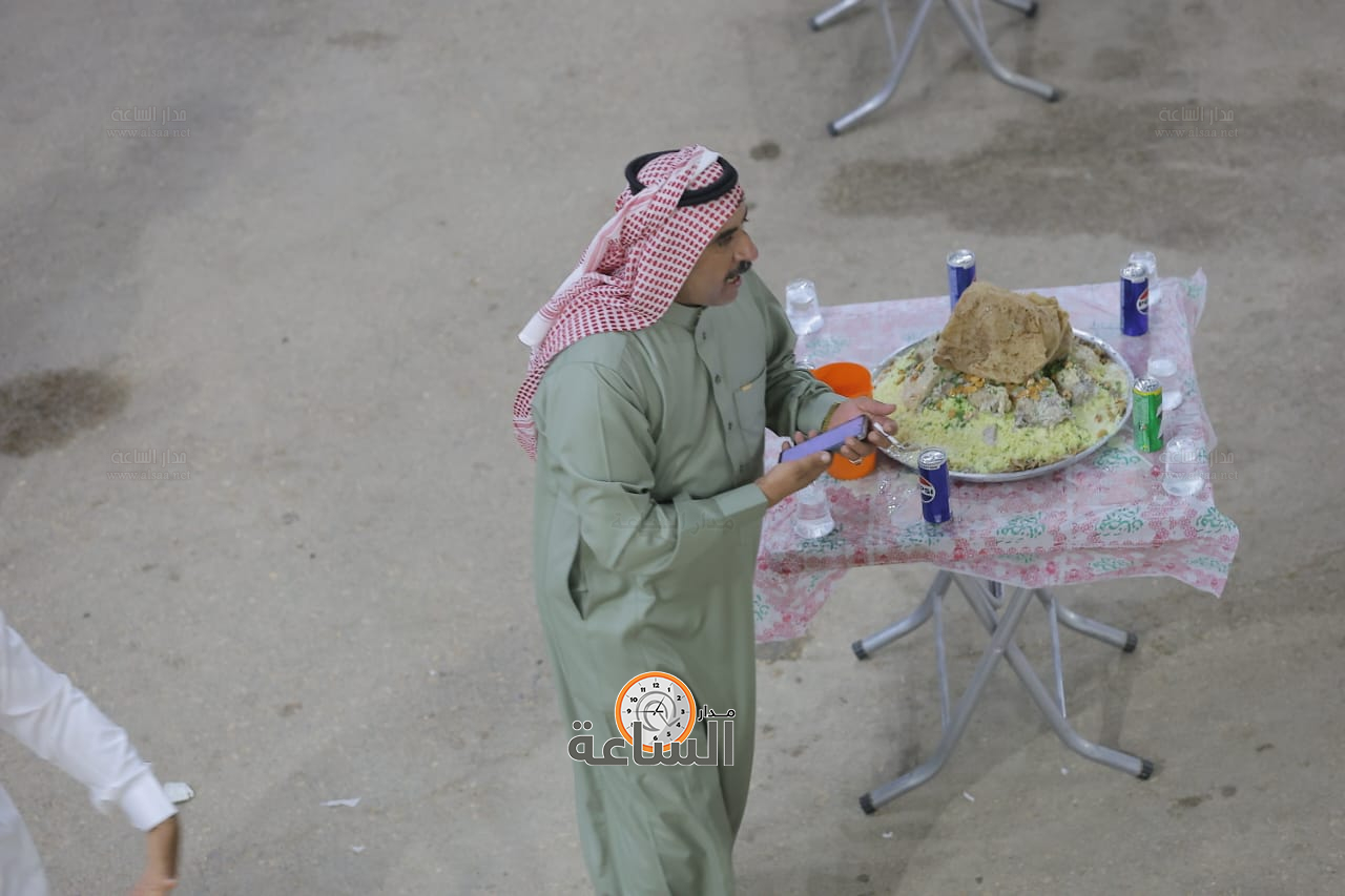 Madar Al-Saa Images 0.40520757823968045