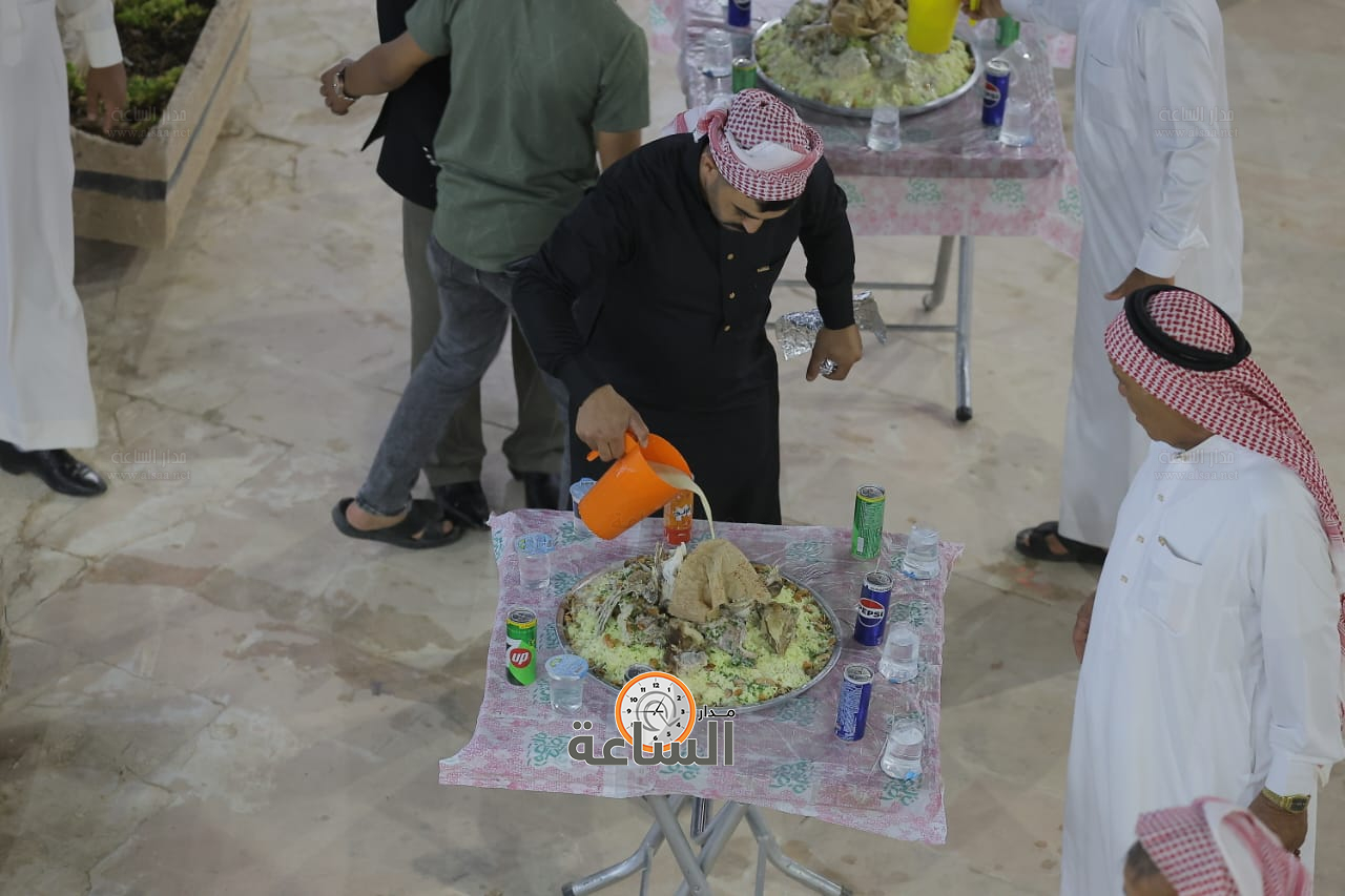 Madar Al-Saa Images 0.7924985138339927