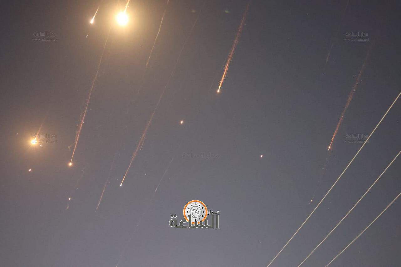 Madar Al-Saa Images 0.22377391657904677