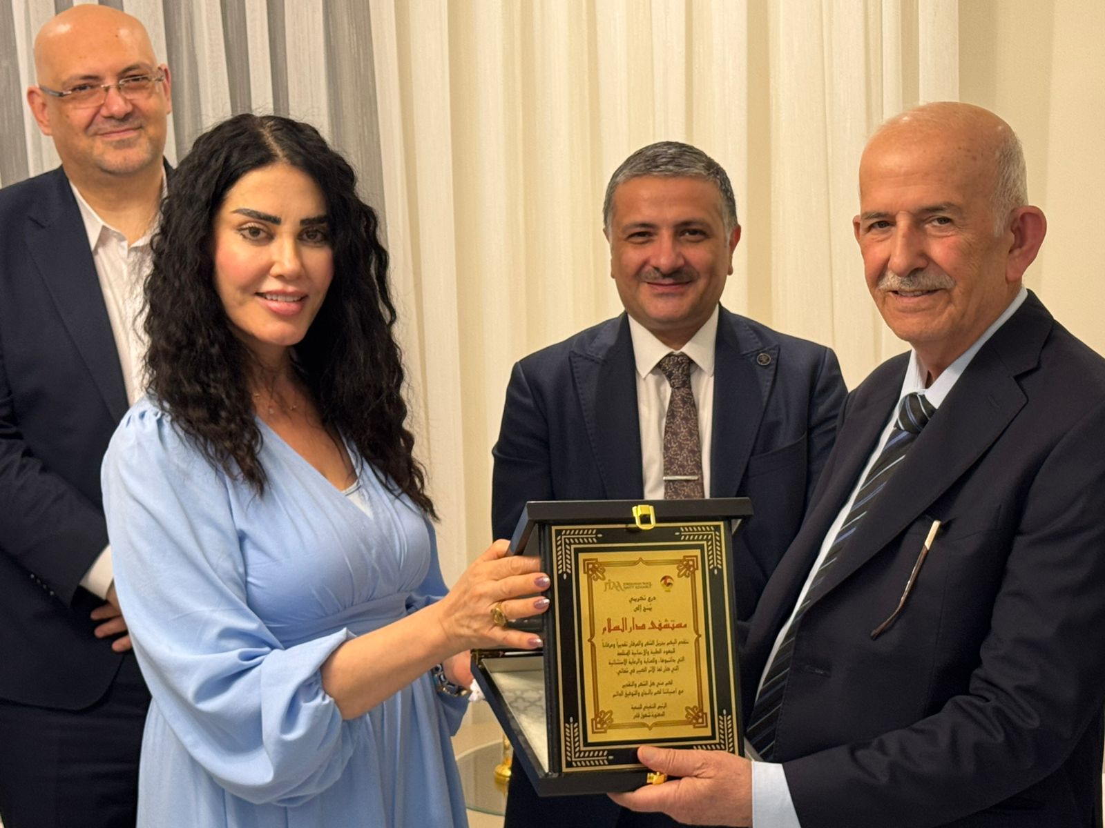 Madar Al-Saa Images 0.7822845314847787