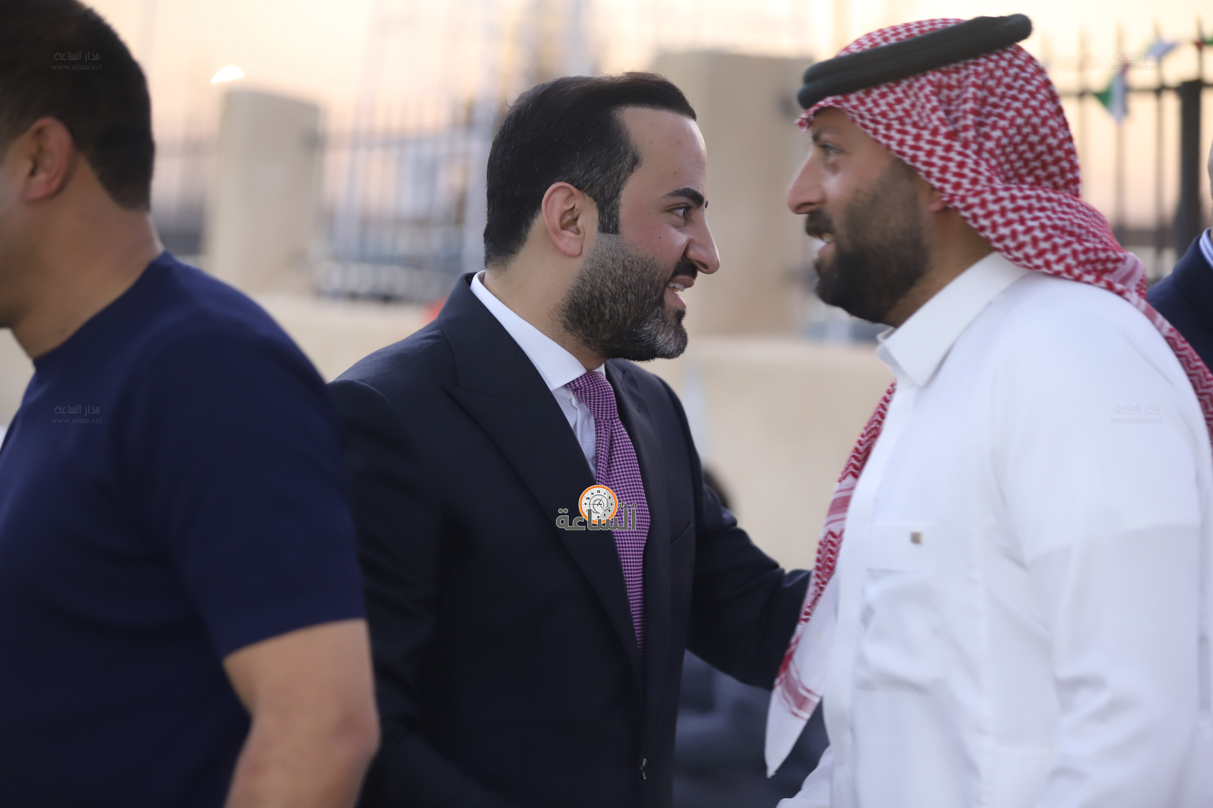 Madar Al-Saa Images 0.9739693045445798