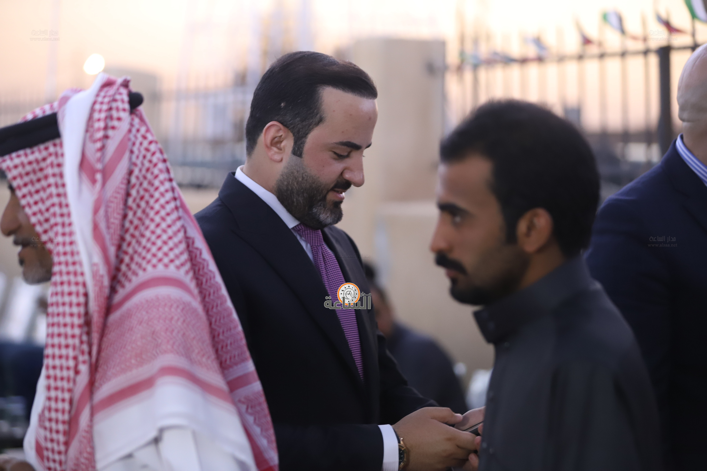 Madar Al-Saa Images 0.38902873420684936