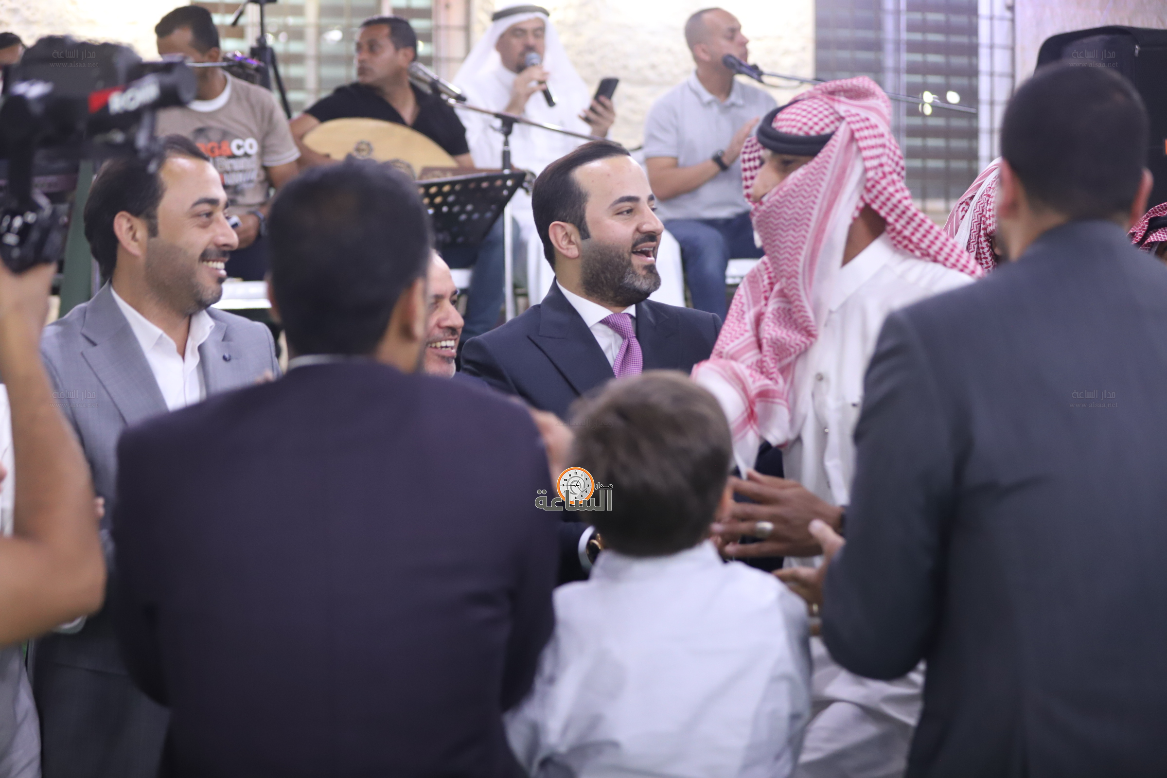 Madar Al-Saa Images 0.4601925492585167