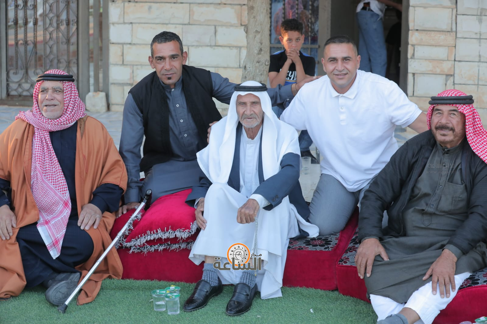 Madar Al-Saa Images 0.5433030635955074