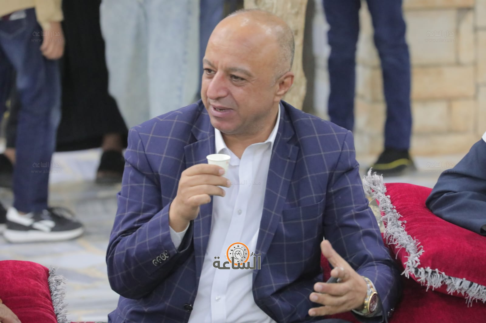 Madar Al-Saa Images 0.7982814353796375