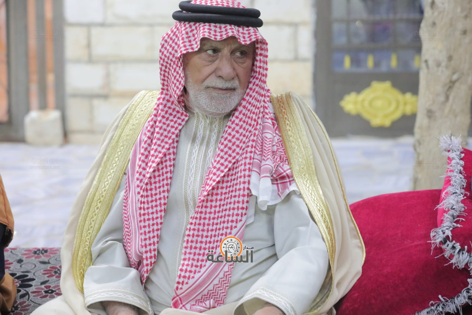 Madar Al-Saa Images 0.052898315567794896