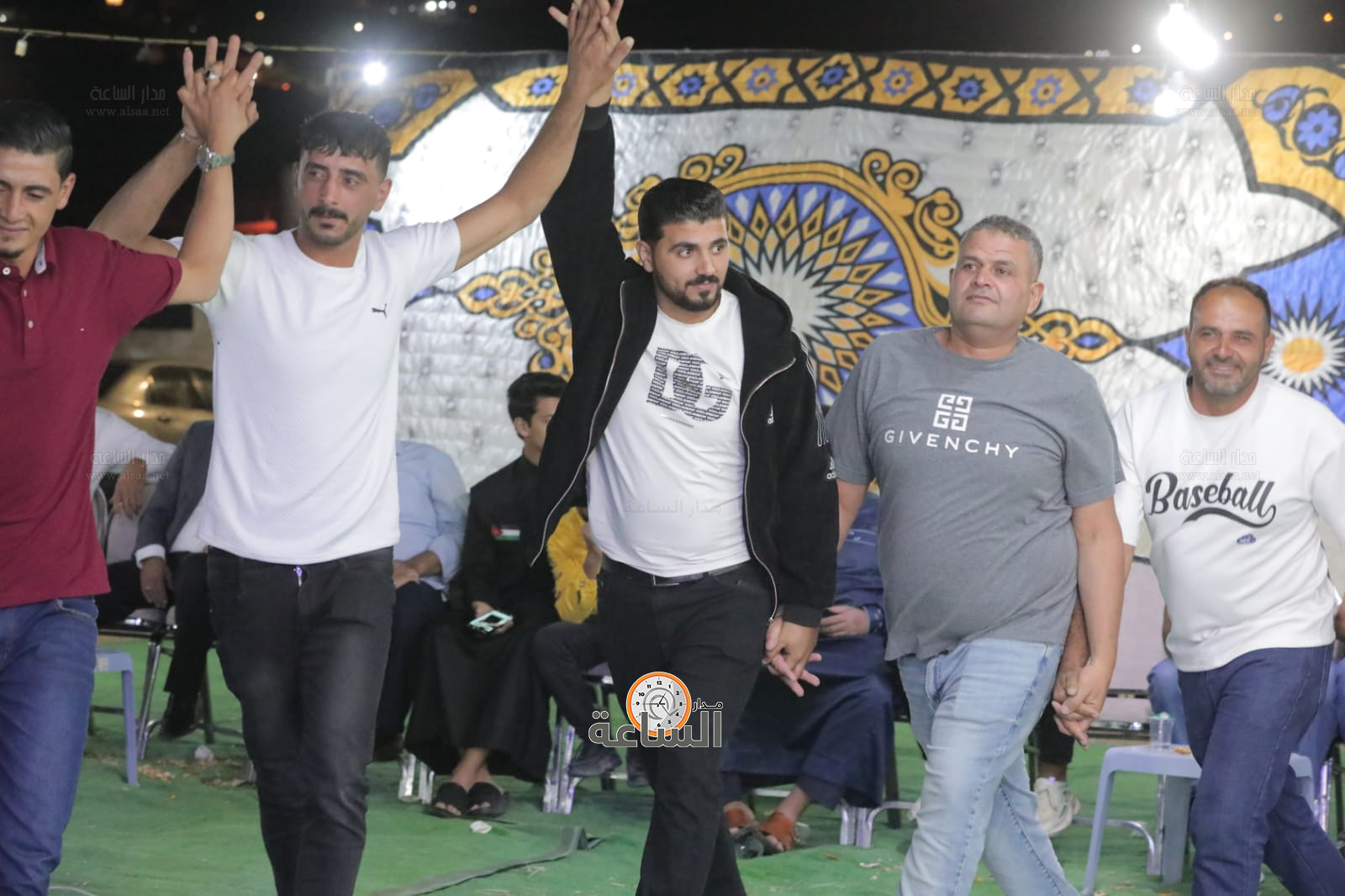 Madar Al-Saa Images 0.2751345075886923