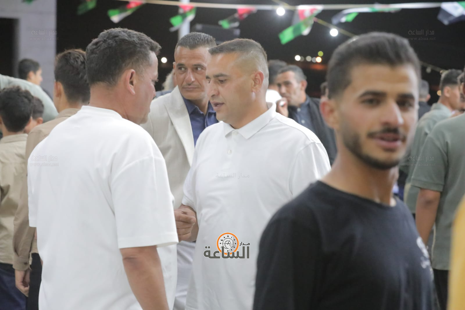 Madar Al-Saa Images 0.8871983924711618