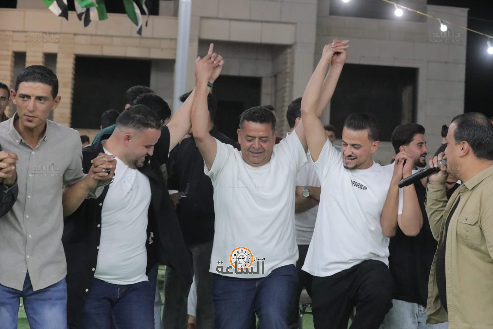 Madar Al-Saa Images 0.5923856475471124