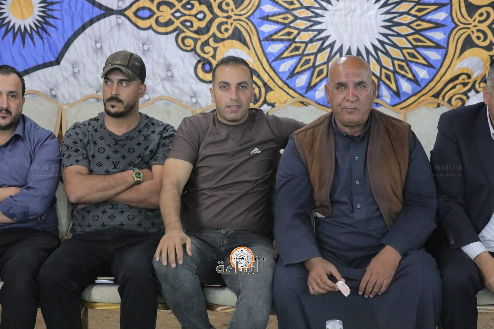 Madar Al-Saa Images 0.4571271674558125